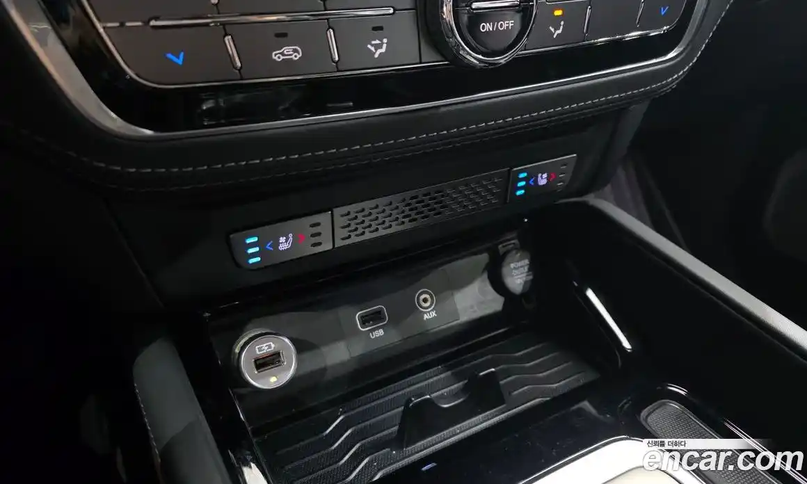 SsangYong Rexton 2017 2.2 Автомат в Москве № 818484, фото 19