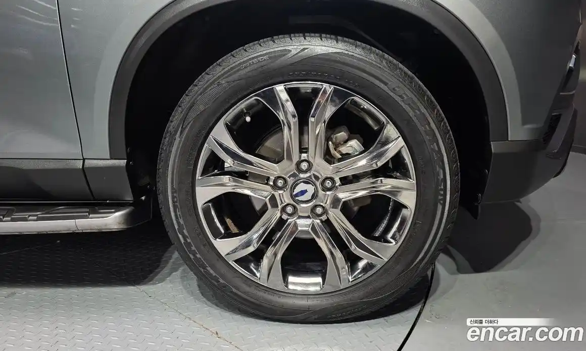 SsangYong Rexton 2017 2.2 Автомат в Москве № 818484, фото 5