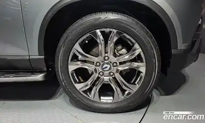 SsangYong Rexton 2017 2.2 Автомат в Москве № 818484, миниатюра 5