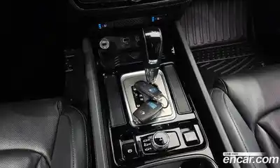 SsangYong Rexton 2017 2.2 Автомат в Москве № 818484, миниатюра 9