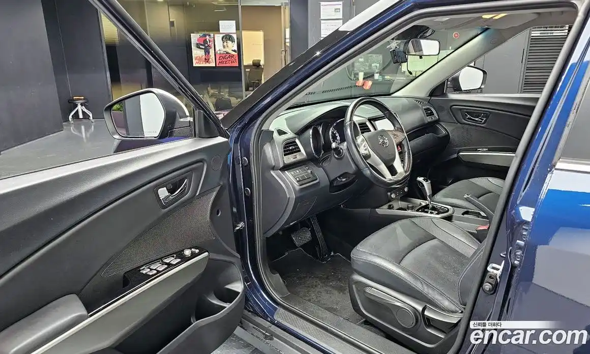 SsangYong TIBOLI 2015 1.6 Автомат в Москве № 818519, фото 9