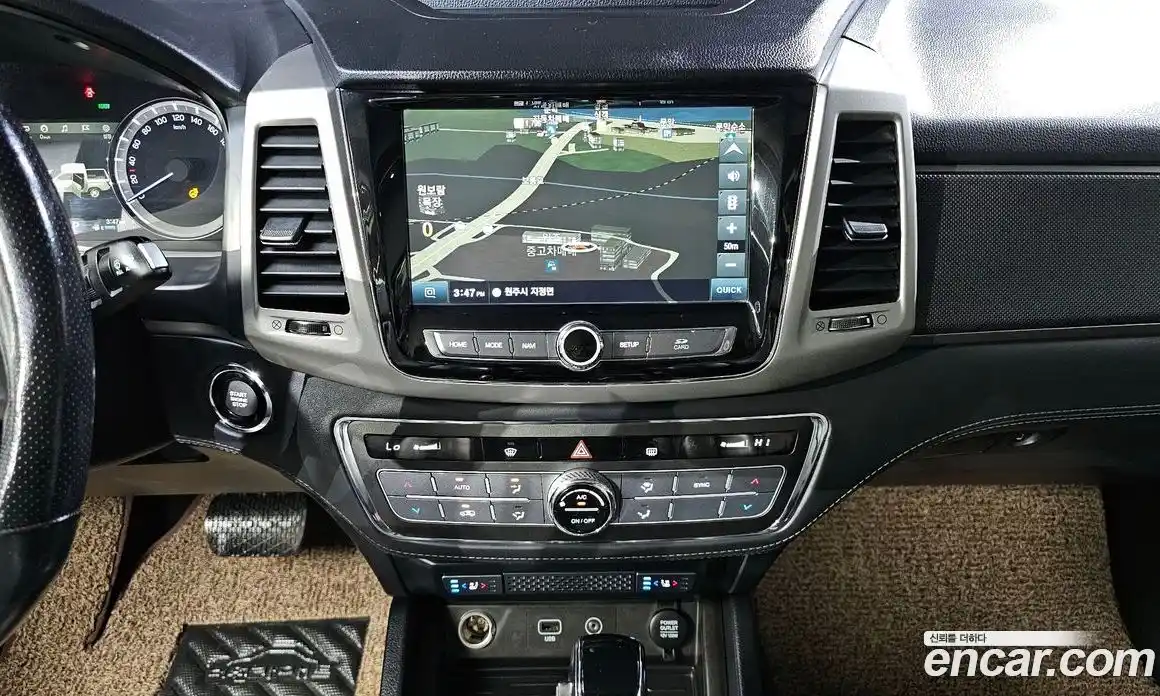 SsangYong Rexton 2018 2.2 Автомат в Москве № 818613, фото 16