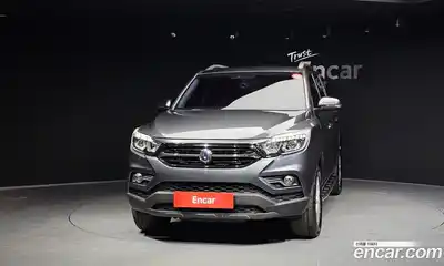 SsangYong Rexton 2018 2.2 Автомат в Москве № 818613, миниатюра 3