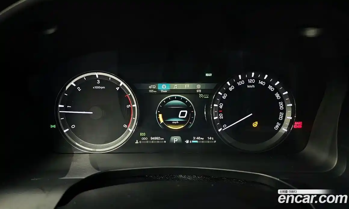 SsangYong Rexton 2018 2.2 Автомат в Москве № 818613, фото 8