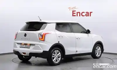 SsangYong TIBOLI 2015 1.6 Автомат в Москве № 818665, миниатюра 2