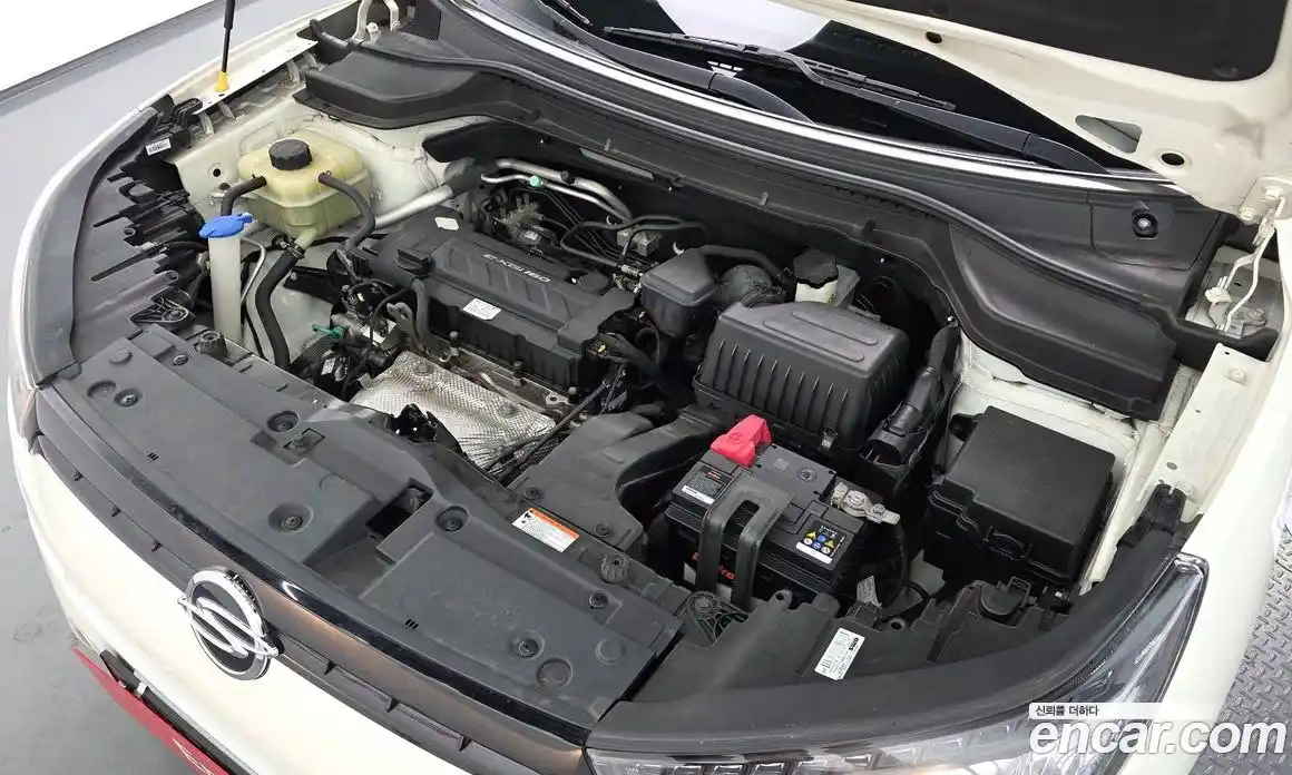 SsangYong TIBOLI 2015 1.6 Автомат в Москве № 818665, фото 6