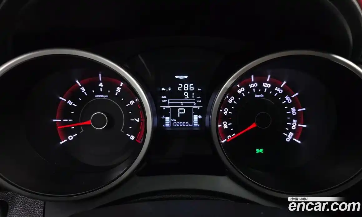 SsangYong TIBOLI 2015 1.6 Автомат в Москве № 818665, фото 8