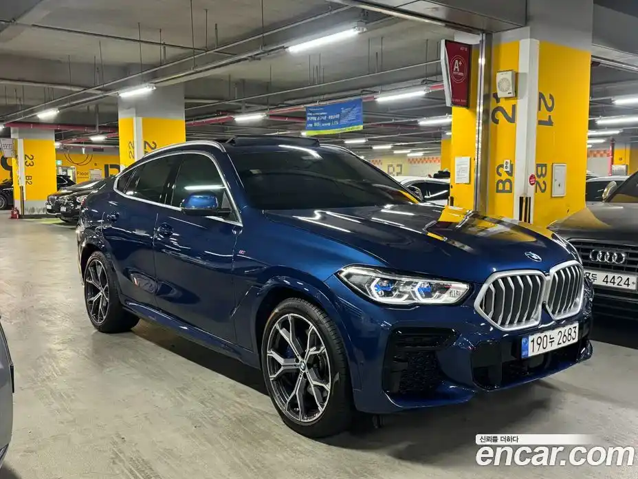 BMW X6 2023 3.0 Автомат в Москве № 818910, фото 3