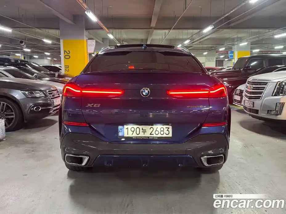 BMW X6 2023 3.0 Автомат в Москве № 818910, фото 5