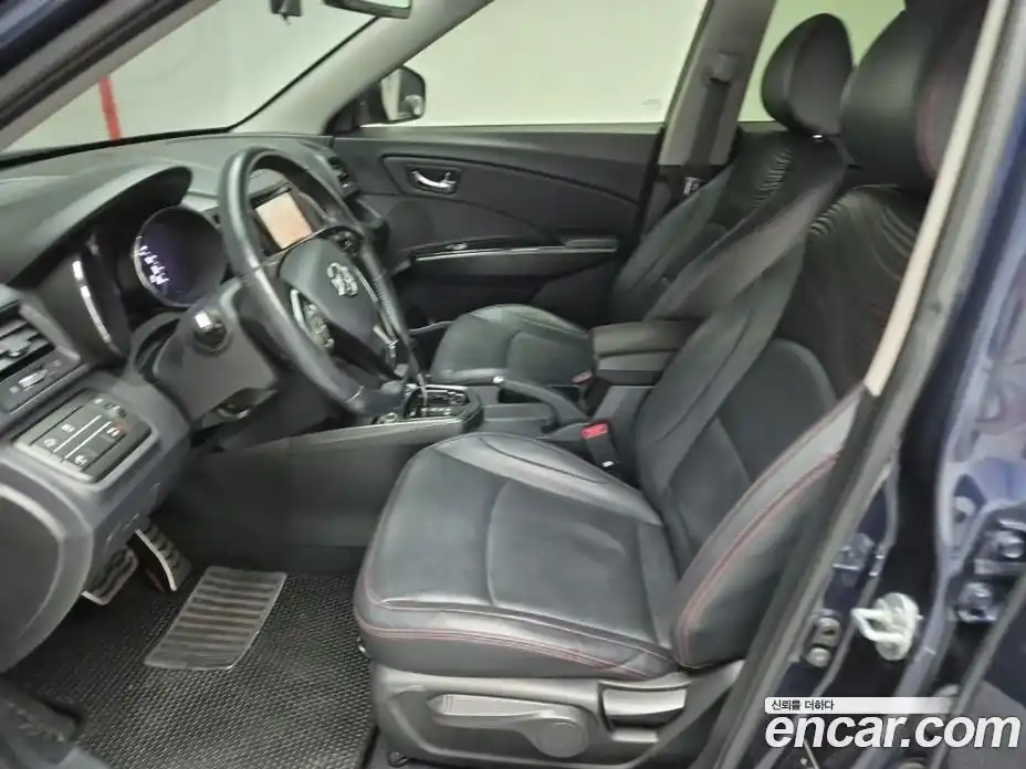 SsangYong TIBOLI 2016 1.6 Автомат в Москве № 818985, фото 11