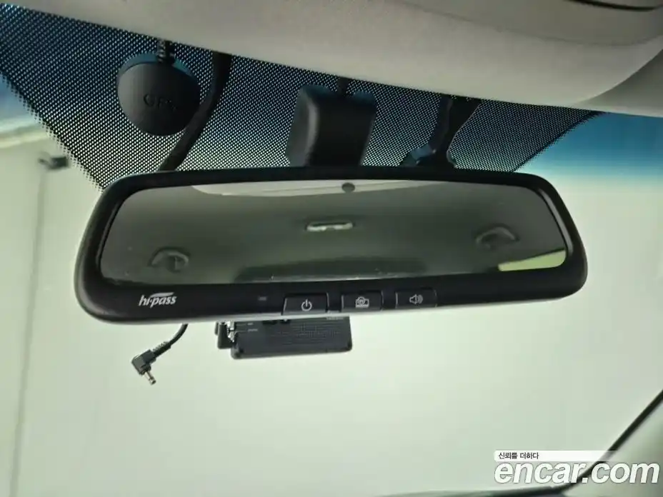 SsangYong TIBOLI 2016 1.6 Автомат в Москве № 818985, фото 15