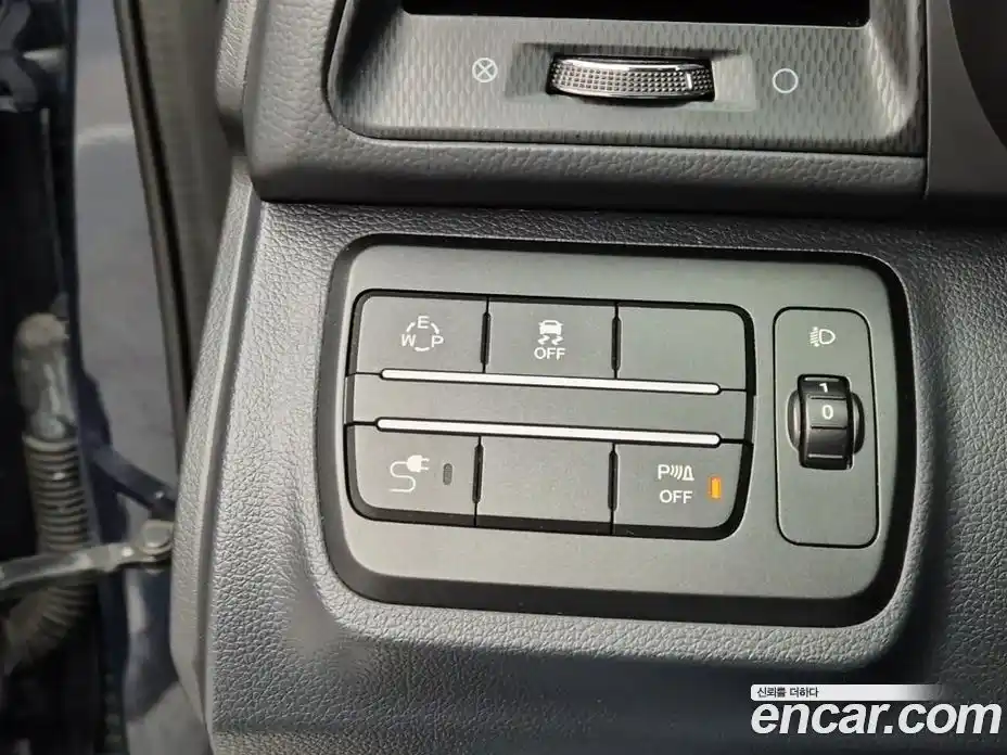 SsangYong TIBOLI 2016 1.6 Автомат в Москве № 818985, фото 17