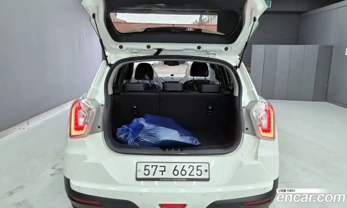 SsangYong TIBOLI 2018 1.6 Автомат в Москве № 818995, фото 16