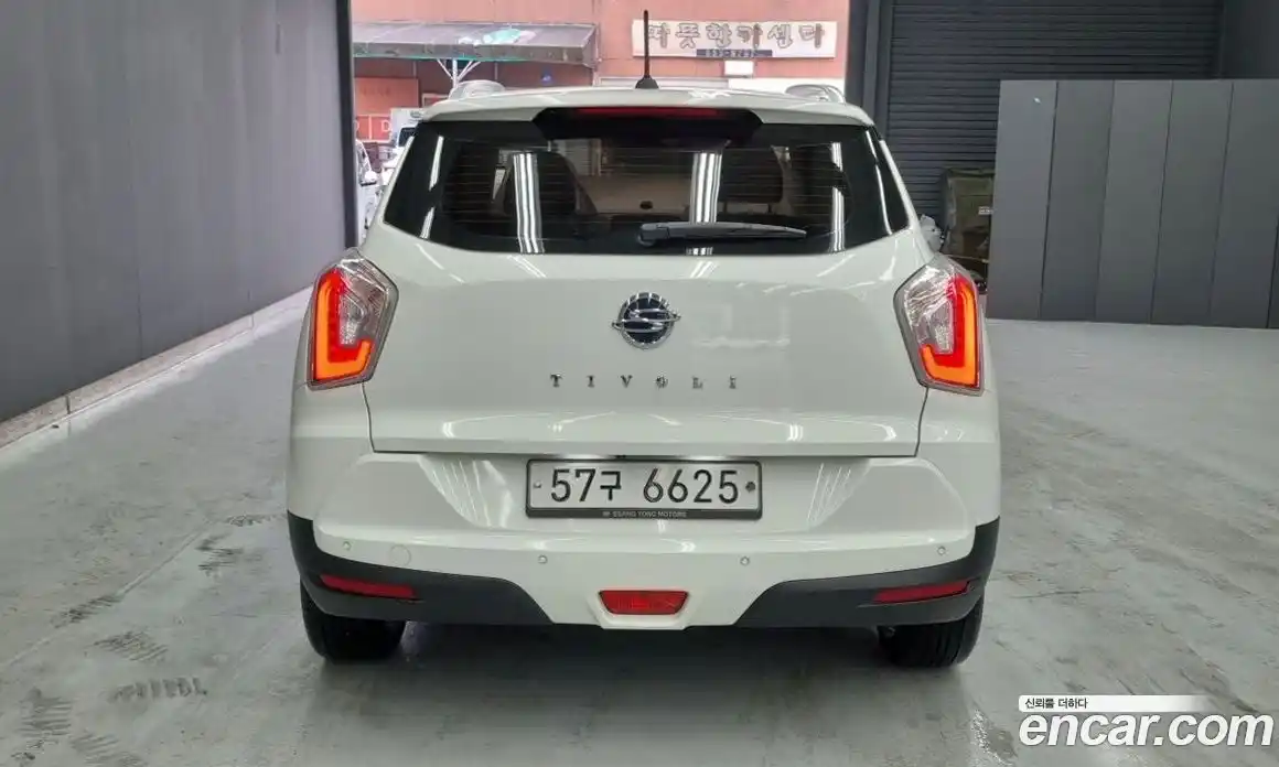 SsangYong TIBOLI 2018 1.6 Автомат в Москве № 818995, фото 4