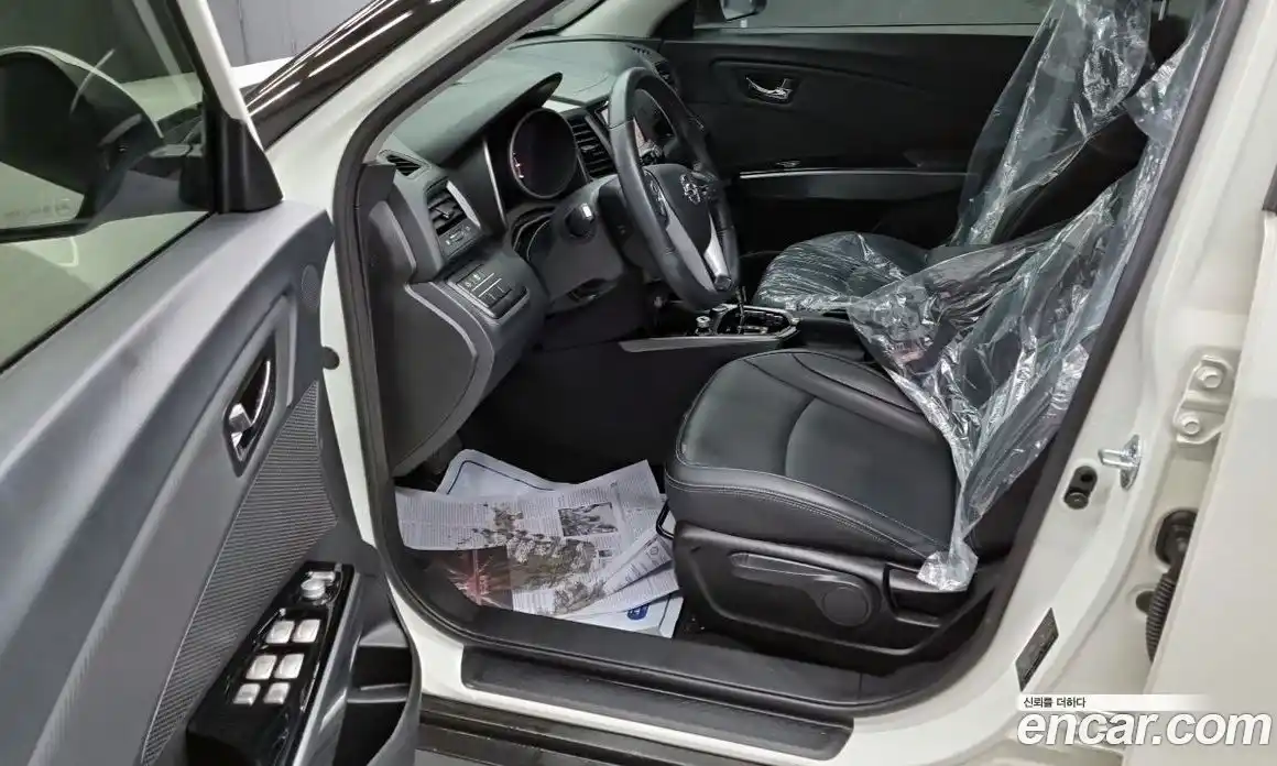 SsangYong TIBOLI 2018 1.6 Автомат в Москве № 818995, фото 9