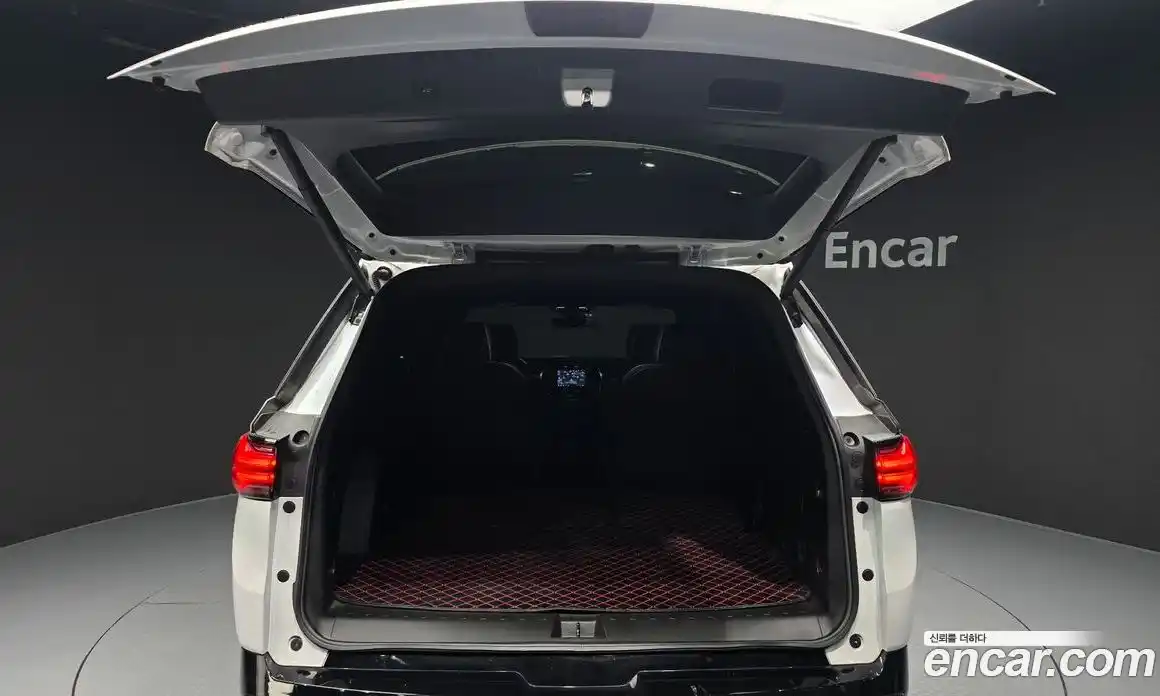 Chevrolet Traverse 2023 3.6 Автомат в Москве № 819293, фото 20