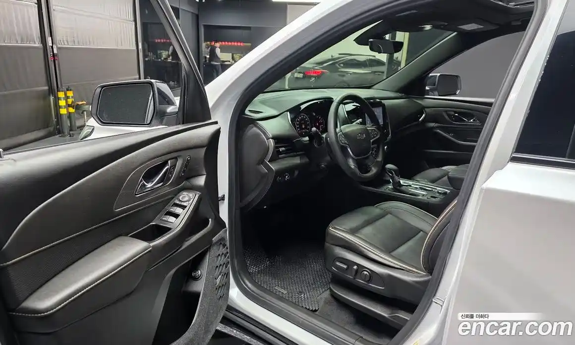 Chevrolet Traverse 2023 3.6 Автомат в Москве № 819293, фото 10