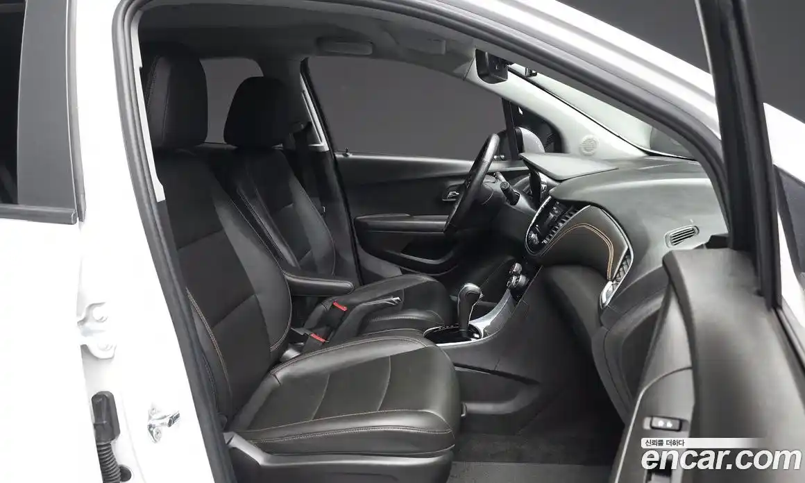 Chevrolet Trax 2021 1.4 Автомат в Москве № 819346, фото 11