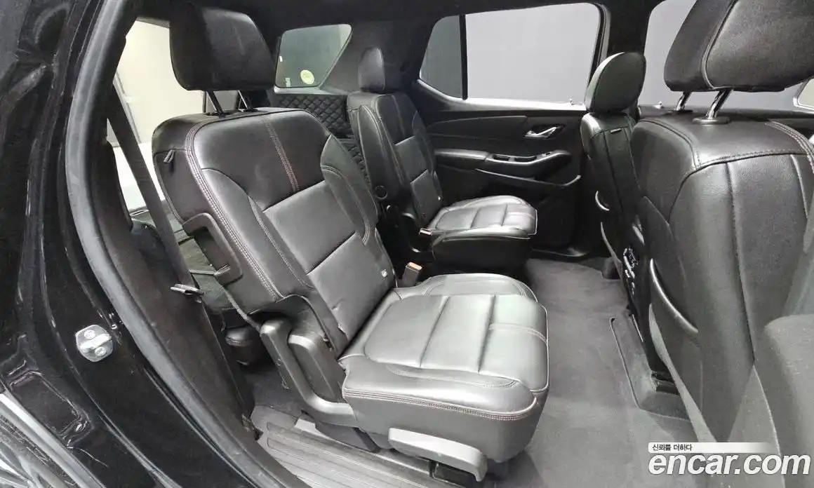 Chevrolet Traverse 2022 3.6 Автомат в Москве № 819415, фото 12