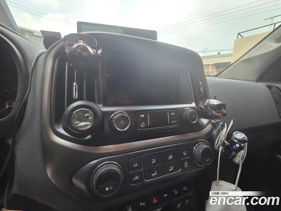 Chevrolet Colorado 2021 3.6 гидро в Москве № 819423, фото 9