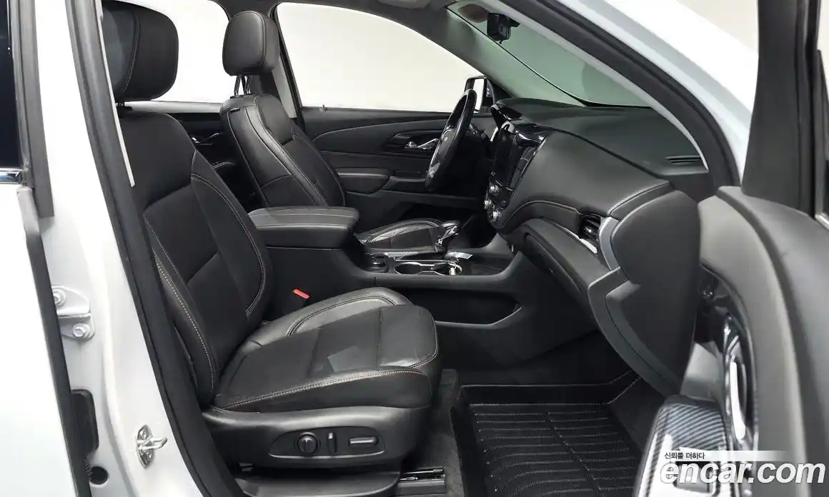 Chevrolet Traverse 2020 3.6 Автомат в Москве № 819502, фото 9