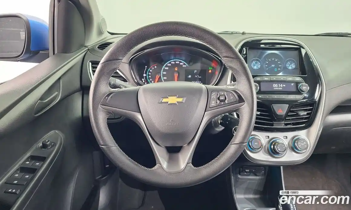 Chevrolet Spark 2017 1.0 Автомат в Москве № 819619, фото 13