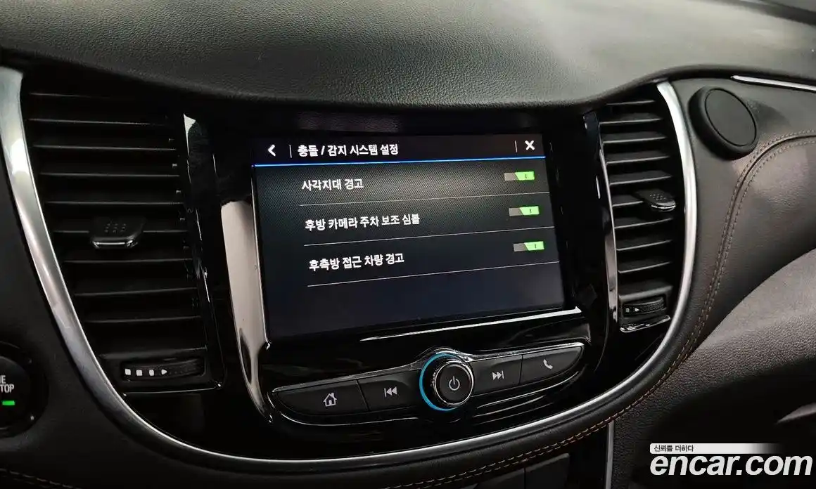 Chevrolet Trax 2022 1.4 Автомат в Москве № 819685, фото 17