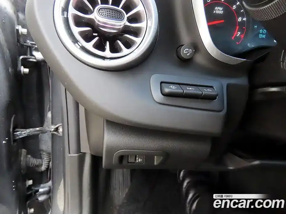 Chevrolet Camaro 2016 6.2 Автомат в Москве № 819740, фото 12