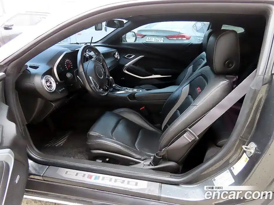 Chevrolet Camaro 2016 6.2 Автомат в Москве № 819740, фото 5