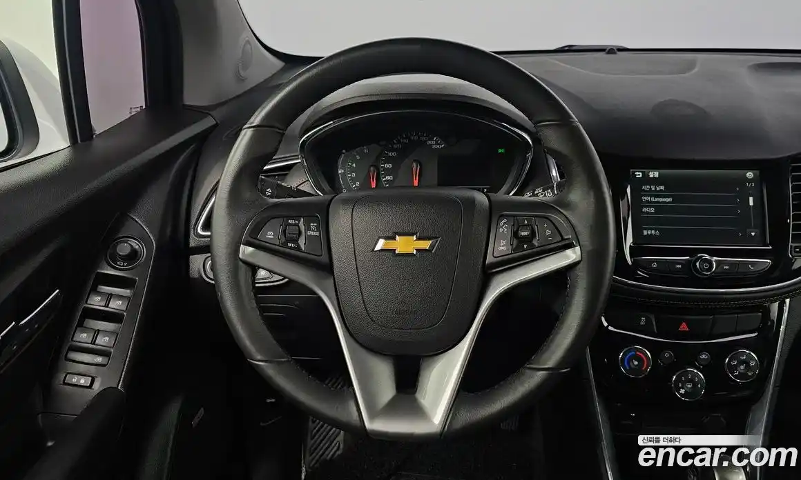 Chevrolet Trax 2017 1.6 Автомат в Москве № 819777, фото 14