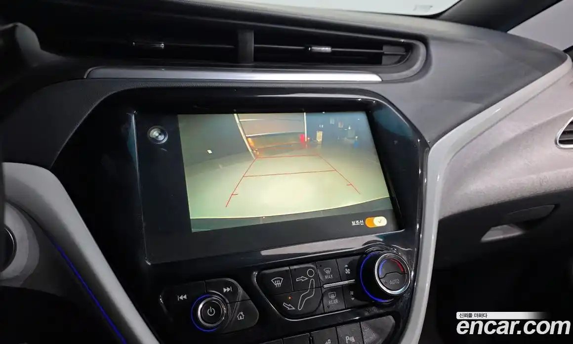 Chevrolet Bolt EV 2018 0.1 Автомат в Москве № 820079, фото 15