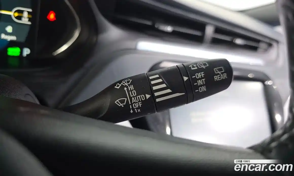 Chevrolet Bolt EV 2018 0.1 Автомат в Москве № 820079, фото 18