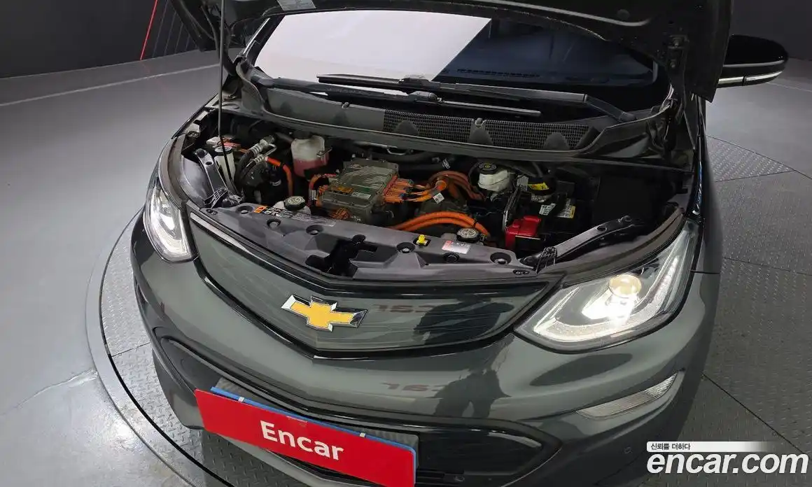 Chevrolet Bolt EV 2018 0.1 Автомат в Москве № 820079, фото 6