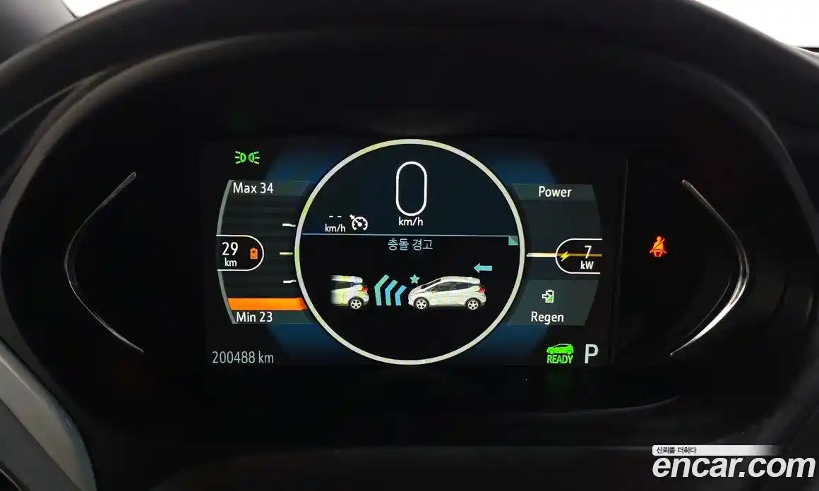 Chevrolet Bolt EV 2018 0.1 Автомат в Москве № 820079, фото 8