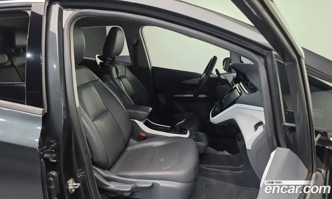 Chevrolet Bolt EV 2018 0.1 Автомат в Москве № 820079, фото 10