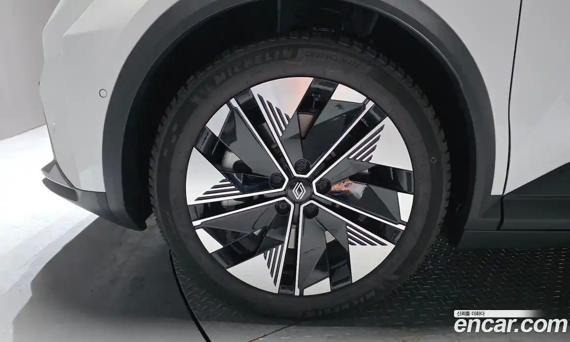 Renault Scenic 2026 0.3 Автомат в Москве № 820281, фото 5