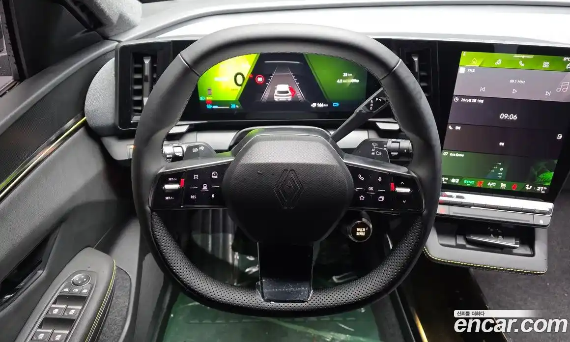 Renault Scenic 2026 0.3 Автомат в Москве № 820282, фото 13