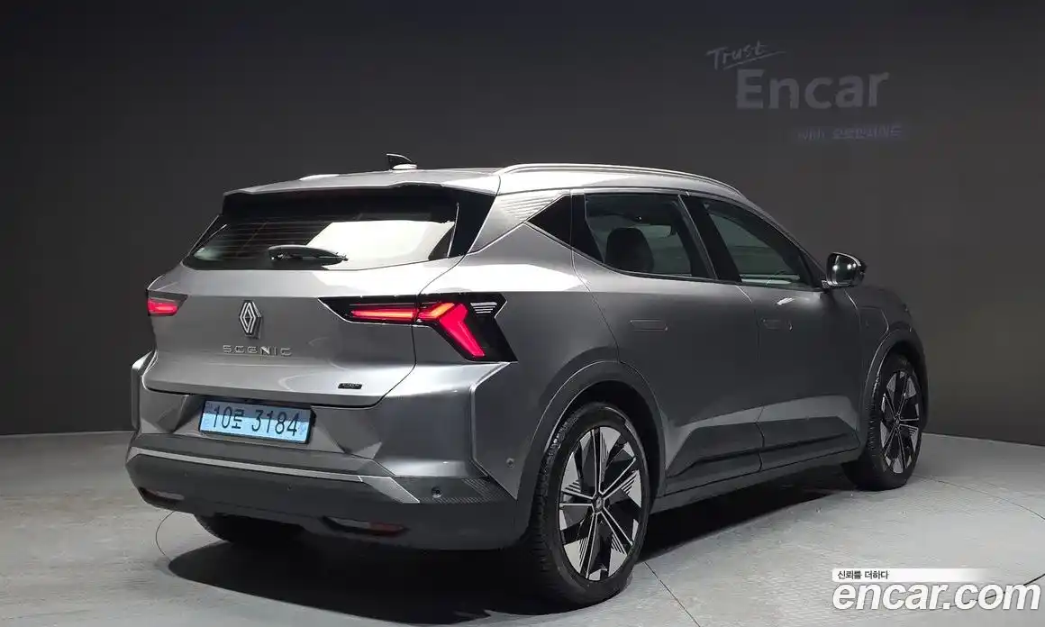 Renault Scenic 2026 0.3 Автомат в Москве № 820282, фото 2