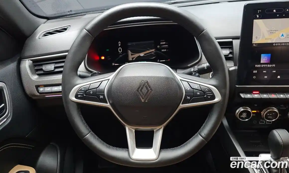 Renault Arkana 2025 1.6 гидро в Москве № 820374, фото 11