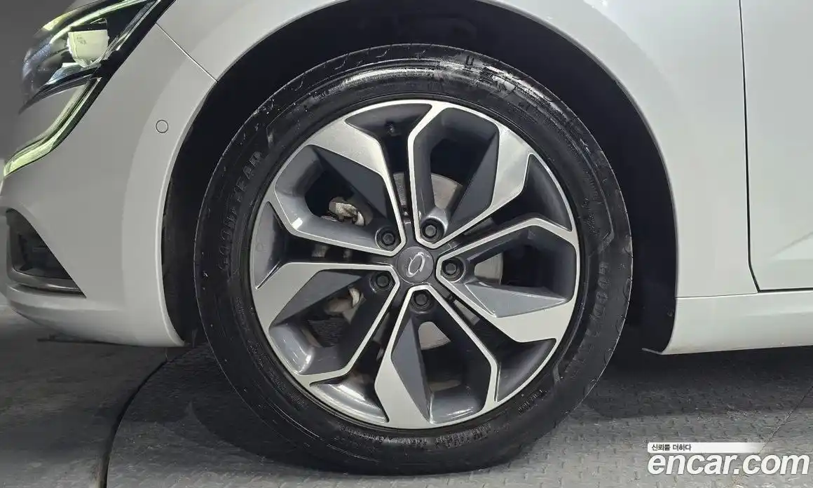 Renault SM6 2019 2.0 Автомат в Москве № 820636, фото 5