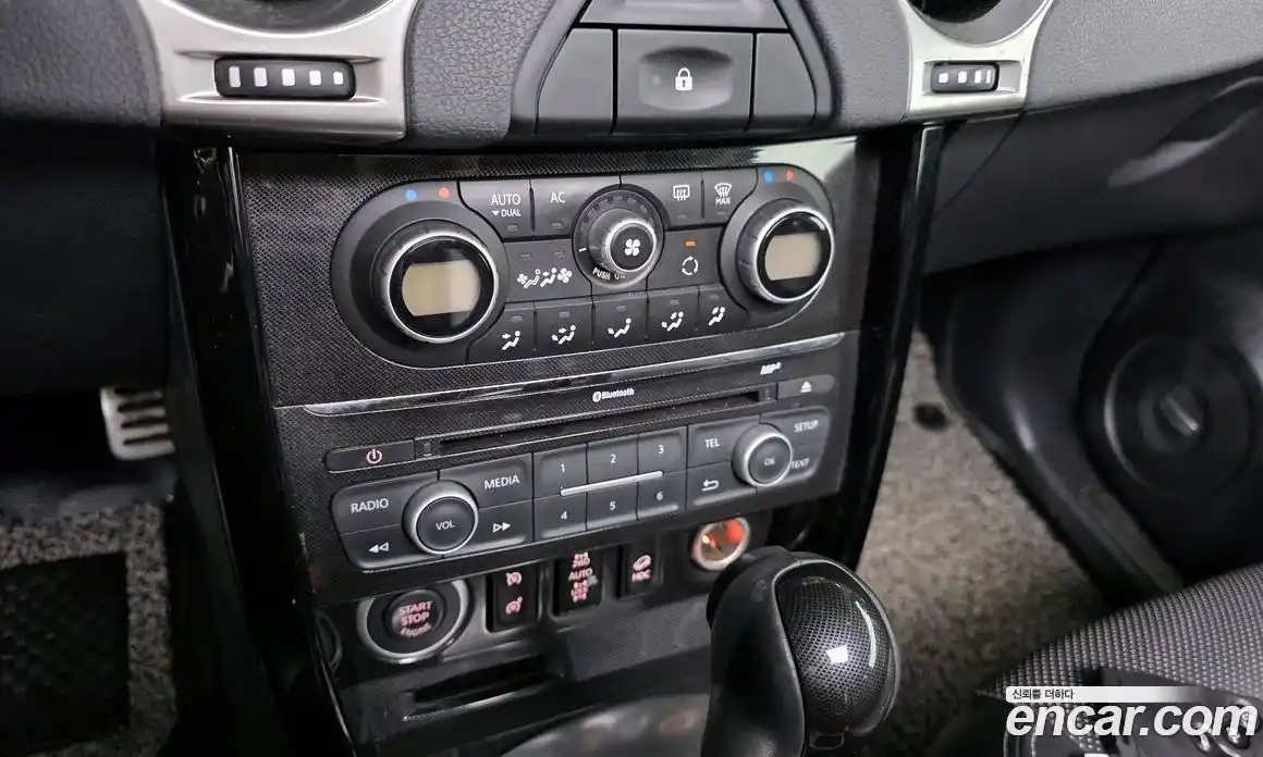 Renault QM5 2015 2.0 Автомат в Москве № 820710, фото 15