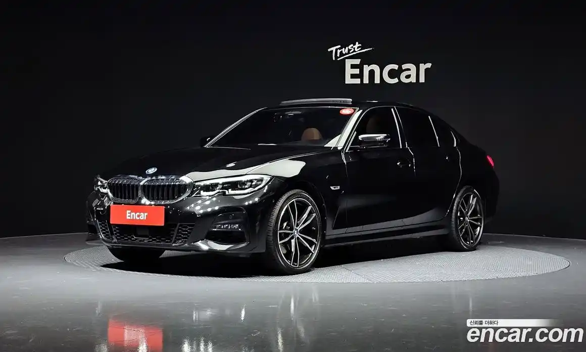 BMW 3-Series 2022 2.0 Автомат в Москве № 821318, фото 1