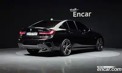 BMW 3-Series 2022 2.0 Автомат в Москве № 821318, миниатюра 2