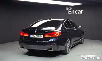 BMW 5-Series 2020 2.0 Автомат в Москве № 821327, миниатюра 2
