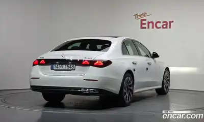 Mercedes-Benz E-Class, 2025