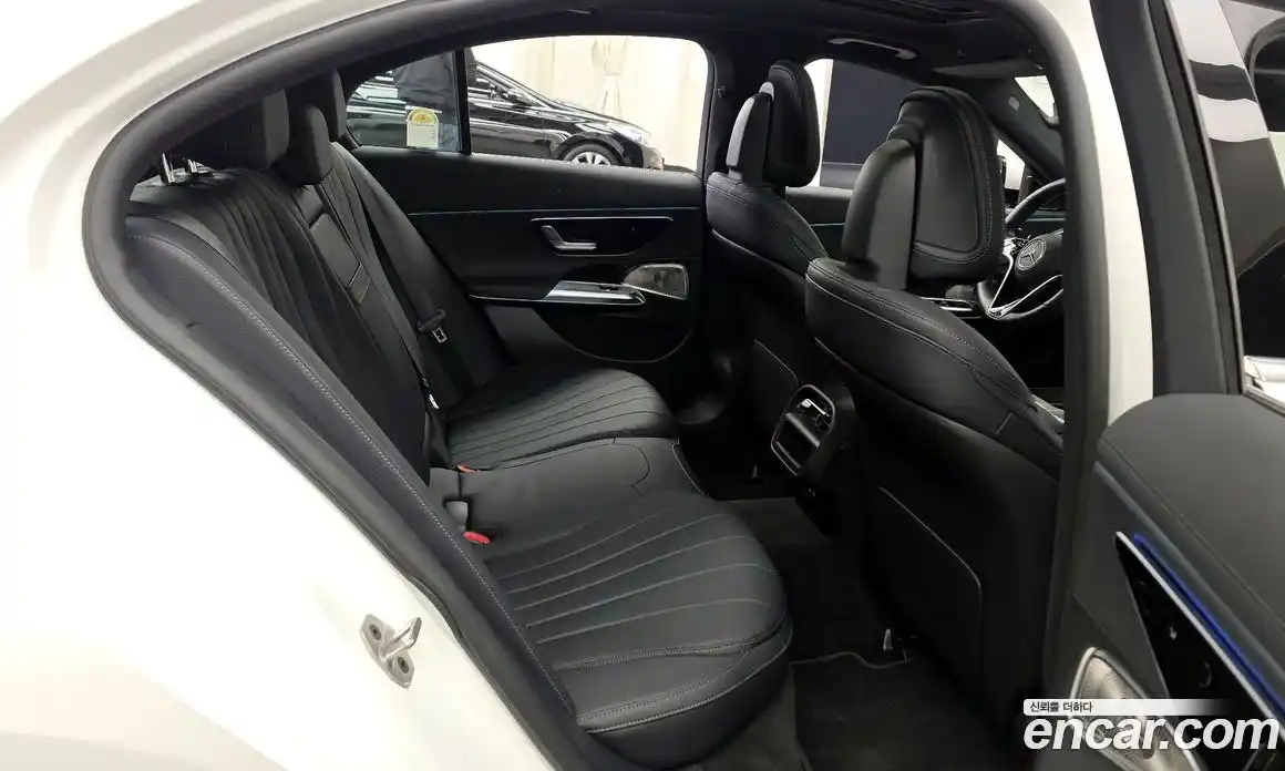 Mercedes-Benz E-Class 2025 2.0 Автомат в Москве № 821778, фото 11