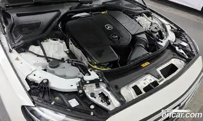 Mercedes-Benz E-Class 2025 2.0 Автомат в Москве № 821778, миниатюра 5