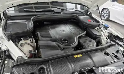 Mercedes-Benz GLE-Class 2022 3.0 Автомат в Москве № 821880, миниатюра 6