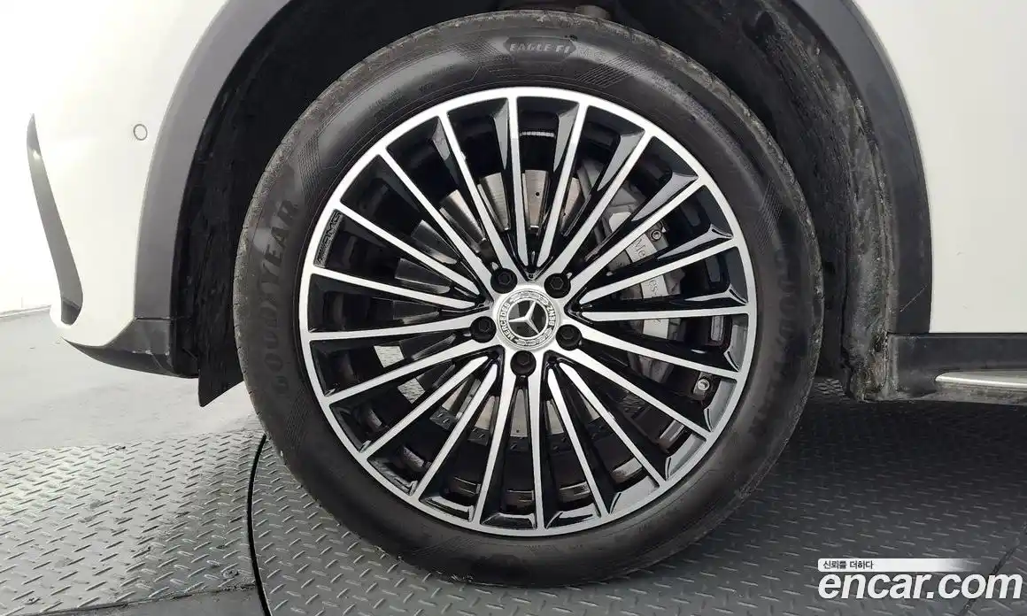 Mercedes-Benz GLC-Class 2023 2.0 Автомат в Москве № 821976, фото 4