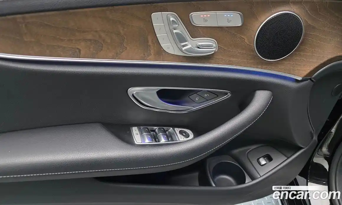 Mercedes-Benz E-Class 2022 2.0 Автомат в Москве № 822106, фото 14